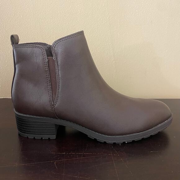 Style & Co GARNERRP Zipper Ankle Boots - Picture 3 of 7